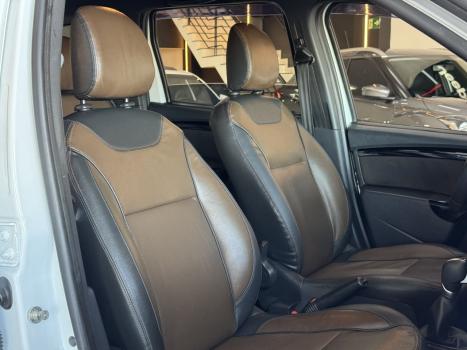 RENAULT Duster 1.6 16V 4P FLEX DYNAMIQUE AUTOM�TICO CVT, Foto 12