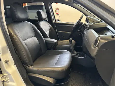 RENAULT Duster 1.6 16V 4P FLEX DYNAMIQUE, Foto 9