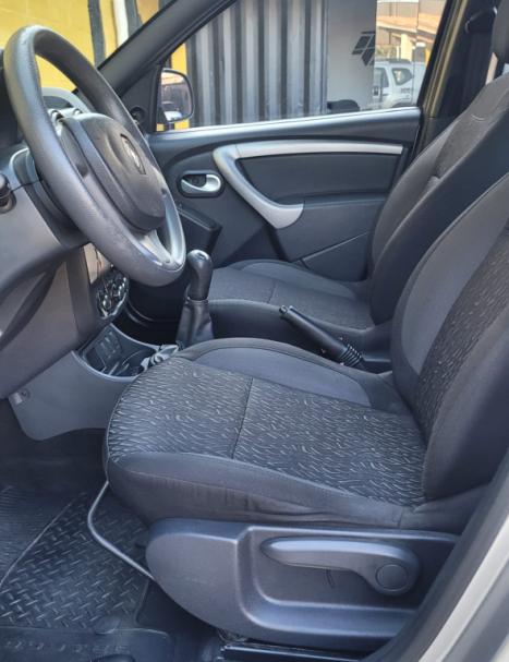 RENAULT Duster 1.6 16V 4P FLEX EXPRESSION, Foto 8
