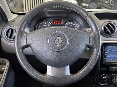 RENAULT Duster 2.0 16V 4P FLEX DYNAMIQUE AUTOMTICO, Foto 17