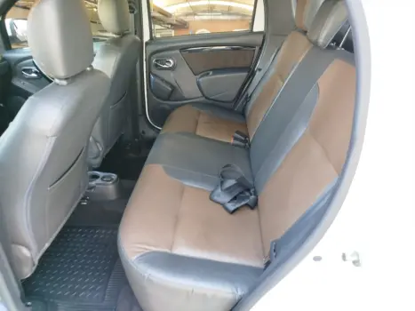 RENAULT Duster 2.0 16V 4P FLEX DYNAMIQUE AUTOMÁTICO, Foto 10 RENAULT Duster 2.0 16V 4P FLEX DYNAMIQUE AUTOMÁTICO, Foto 10