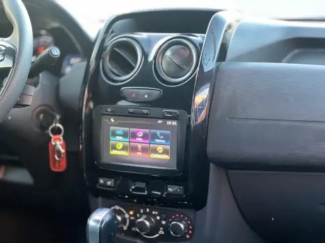 RENAULT Duster 2.0 16V 4P FLEX DYNAMIQUE AUTOMÁTICO, Foto 7 RENAULT Duster 2.0 16V 4P FLEX DYNAMIQUE AUTOMÁTICO, Foto 7