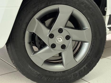 RENAULT Duster 2.0 16V 4P FLEX TECH ROAD AUTOM�TICO, Foto 15