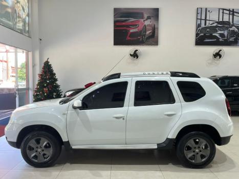 RENAULT Duster 2.0 16V 4P FLEX DYNAMIQUE 4X4, Foto 4