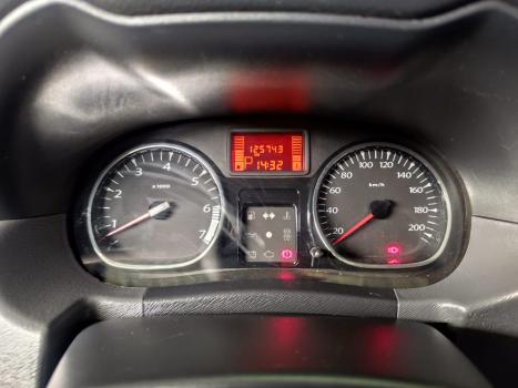 RENAULT Duster 2.0 16V 4P FLEX TECH ROAD AUTOM�TICO, Foto 15