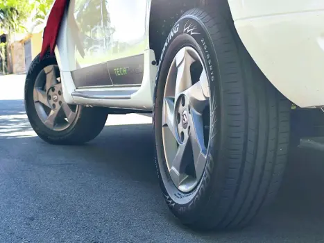 RENAULT Duster 2.0 16V 4P FLEX TECH ROAD AUTOM�TICO, Foto 5