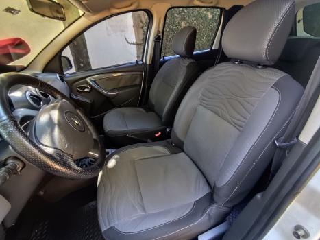 RENAULT Duster 2.0 16V 4P FLEX TECH ROAD AUTOM�TICO, Foto 10