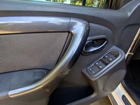 RENAULT Duster 2.0 16V 4P FLEX TECH ROAD AUTOM�TICO, Foto 18