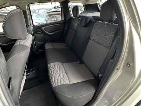 RENAULT Duster 2.0 16V 4P FLEX TECH ROAD AUTOM�TICO, Foto 10