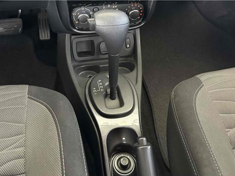 RENAULT Duster 2.0 16V 4P FLEX TECH ROAD AUTOM�TICO, Foto 17