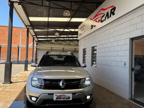 RENAULT Duster 2.0 16V 4P FLEX DYNAMIQUE AUTOM�TICO, Foto 8