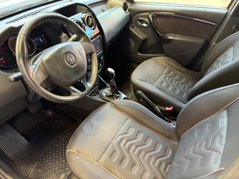 RENAULT Duster 2.0 16V 4P FLEX DYNAMIQUE AUTOM�TICO, Foto 13