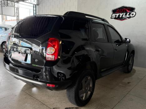 RENAULT Duster 2.0 16V 4P FLEX TECH ROAD AUTOM�TICO, Foto 4