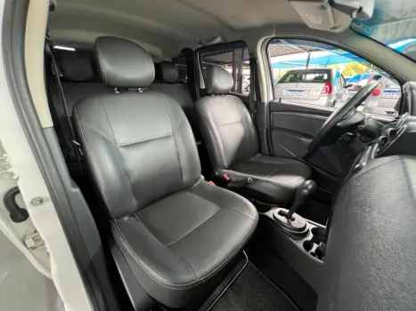 RENAULT Duster 2.0 16V 4P FLEX TECH ROAD AUTOM�TICO, Foto 9