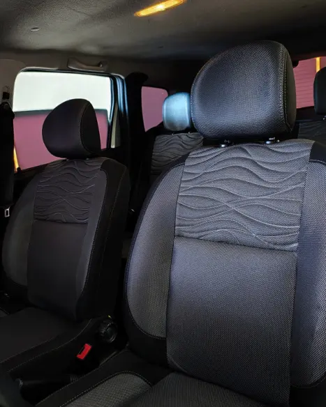 RENAULT Duster 2.0 16V 4P FLEX TECH ROAD AUTOM�TICO, Foto 17