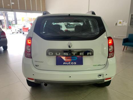 RENAULT Duster 2.0 16V 4P FLEX TECH ROAD II AUTOM�TICO, Foto 6