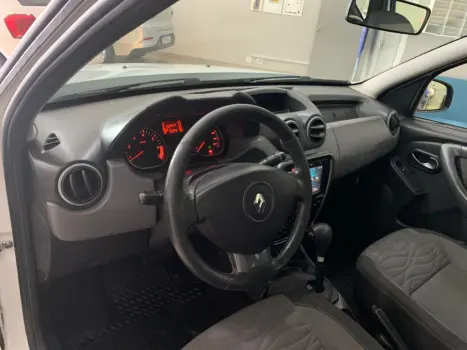 RENAULT Duster 2.0 16V 4P FLEX TECH ROAD II AUTOM�TICO, Foto 10