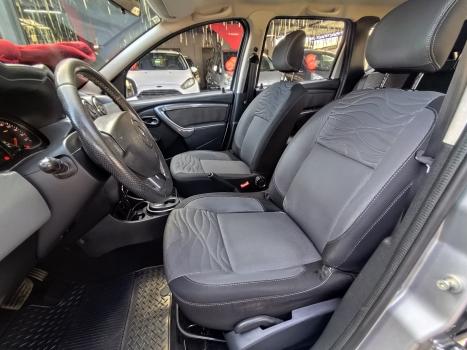 RENAULT Duster 2.0 16V 4P FLEX DYNAMIQUE AUTOM�TICO, Foto 10