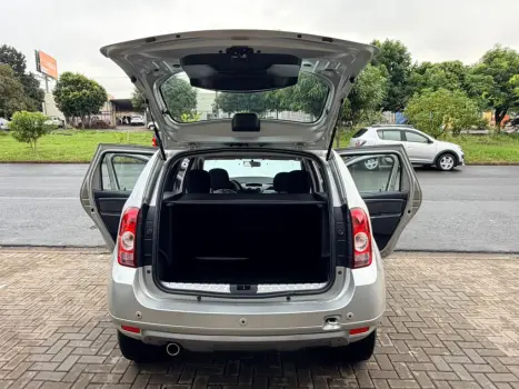 RENAULT Duster 2.0 16V 4P FLEX DYNAMIQUE AUTOM�TICO, Foto 10
