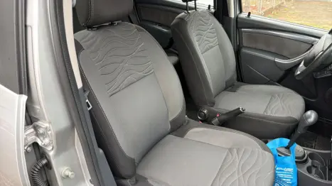 RENAULT Duster 2.0 16V 4P FLEX DYNAMIQUE AUTOM�TICO, Foto 18