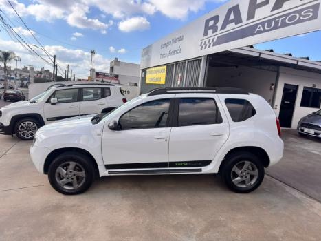 RENAULT Duster 2.0 16V 4P FLEX TECH ROAD AUTOM�TICO, Foto 4