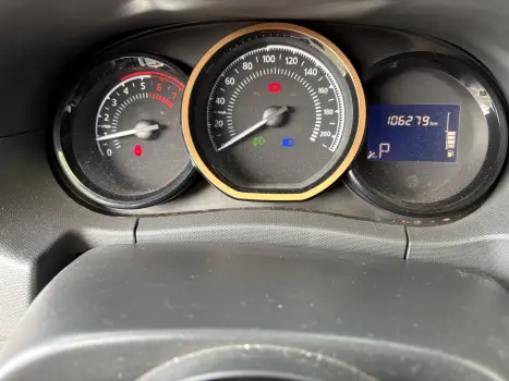 RENAULT Duster 2.0 16V 4P FLEX DYNAMIQUE AUTOM�TICO, Foto 11