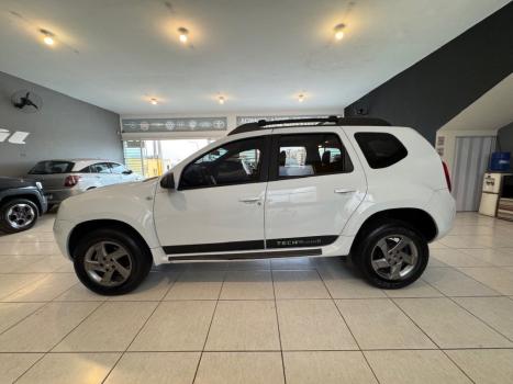 RENAULT Duster 2.0 16V 4P FLEX TECH ROAD II AUTOM�TICO, Foto 3