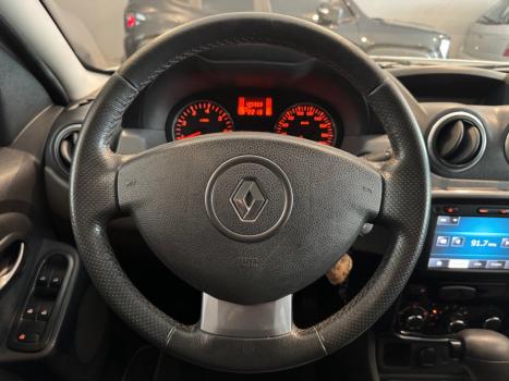 RENAULT Duster 2.0 16V 4P FLEX TECH ROAD II AUTOM�TICO, Foto 16