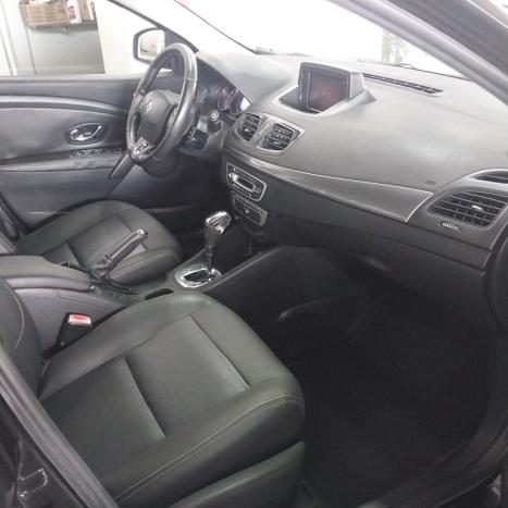 RENAULT Fluence 2.0 16V 4P FLEX DYNAMIQUE AUTOM�TICO, Foto 6