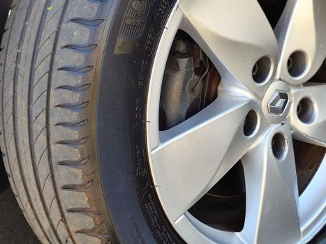 RENAULT Fluence 2.0 16V 4P FLEX DYNAMIQUE AUTOM�TICO, Foto 23