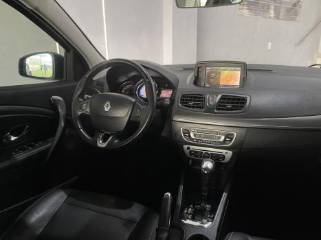 RENAULT Fluence 2.0 16V 4P FLEX DYNAMIQUE PLUS AUTOM�TICO, Foto 13