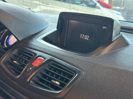 RENAULT Fluence 2.0 16V 4P FLEX DYNAMIQUE PLUS AUTOM�TICO, Foto 9