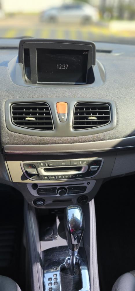 RENAULT Fluence 2.0 16V 4P FLEX PRIVIL�GE AUTOM�TICO, Foto 9