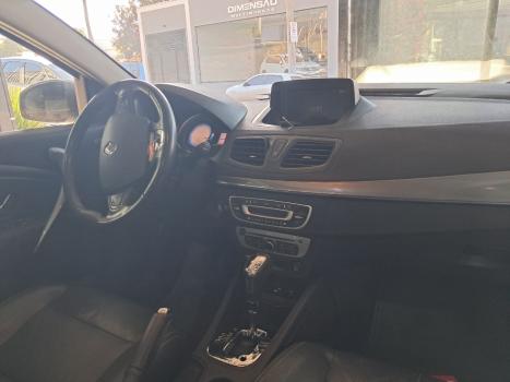 RENAULT Fluence 2.0 16V 4P FLEX DYNAMIQUE AUTOM�TICO, Foto 3
