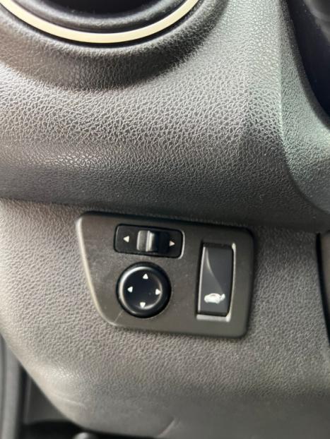 RENAULT Kwid 1.0 12V 4P SCE FLEX INTENSE, Foto 16