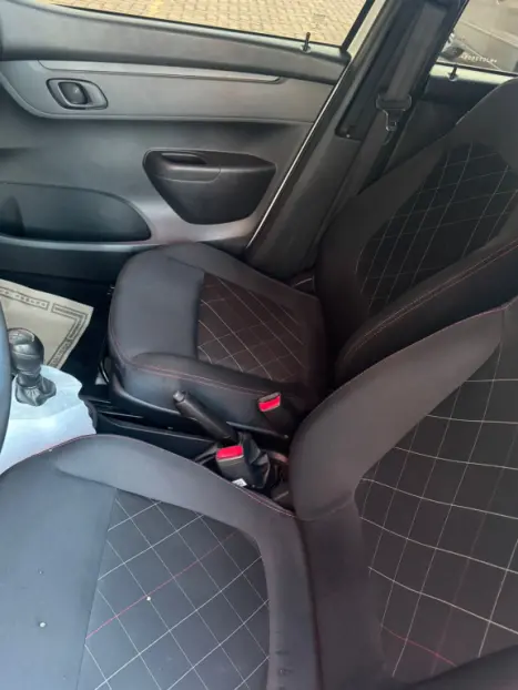 RENAULT Kwid 1.0 12V 4P SCE FLEX ZEN, Foto 12