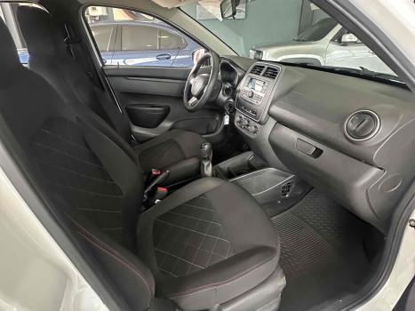 RENAULT Kwid 1.0 12V 4P SCE FLEX ZEN, Foto 10