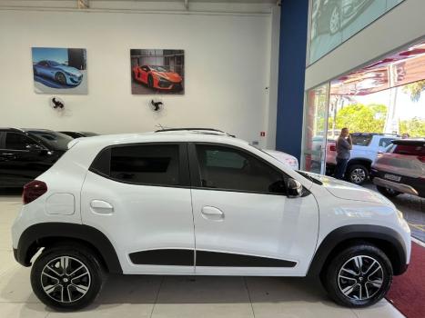 RENAULT Kwid 1.0 12V 4P SCE FLEX INTENSE, Foto 5 RENAULT Kwid 1.0 12V 4P SCE FLEX INTENSE, Foto 5
