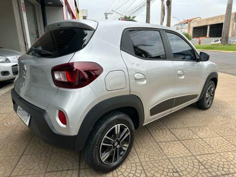RENAULT Kwid 1.0 12V 4P SCE FLEX INTENSE, Foto 9