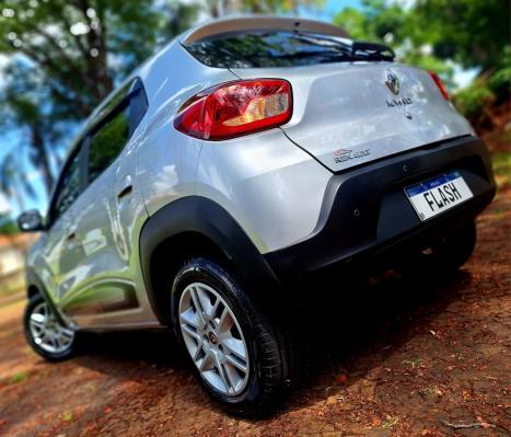 RENAULT Kwid 1.0 12V 4P SCE FLEX INTENSE, Foto 11