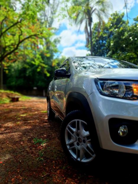 RENAULT Kwid 1.0 12V 4P SCE FLEX INTENSE, Foto 20