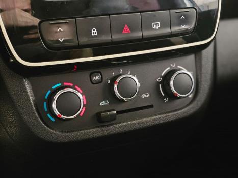 RENAULT Kwid 1.0 12V 4P SCE FLEX INTENSE, Foto 9