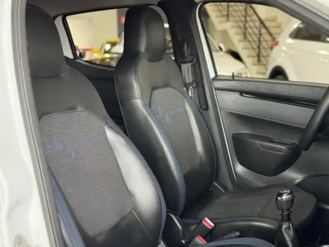 RENAULT Kwid 1.0 12V 4P SCE FLEX INTENSE, Foto 9