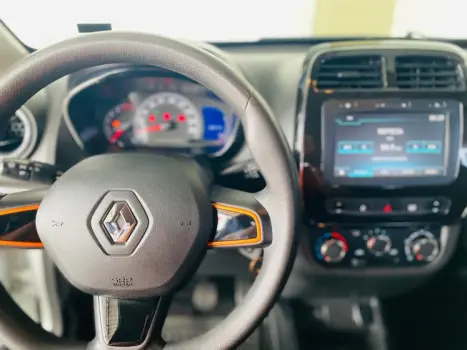 RENAULT Kwid 1.0 12V 4P SCE FLEX OUTSIDER, Foto 15
