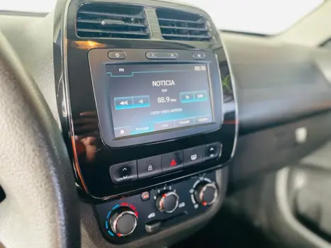 RENAULT Kwid 1.0 12V 4P SCE FLEX OUTSIDER, Foto 16