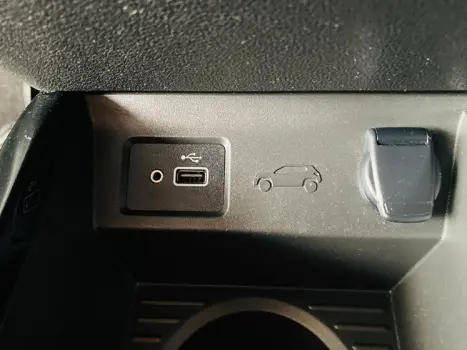 RENAULT Kwid 1.0 12V 4P SCE FLEX OUTSIDER, Foto 19