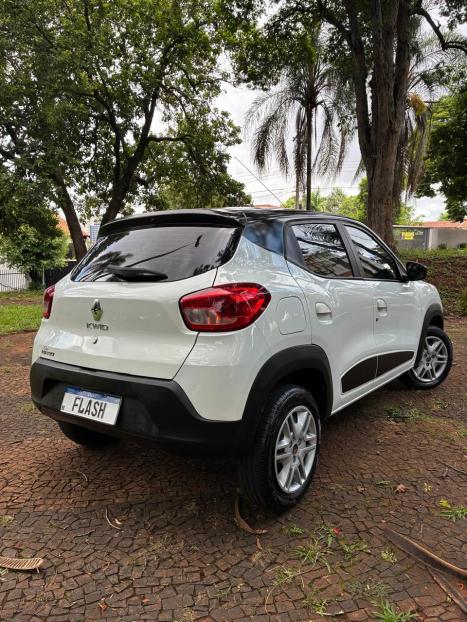 RENAULT Kwid 1.0 12V 4P SCE FLEX ZEN, Foto 8