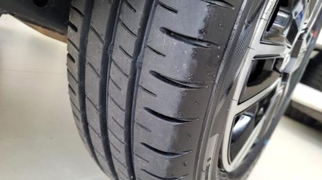 RENAULT Kwid 1.0 12V 4P SCE FLEX INTENSE, Foto 10