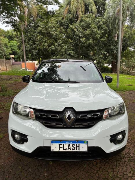 RENAULT Kwid 1.0 12V 4P SCE FLEX INTENSE, Foto 3