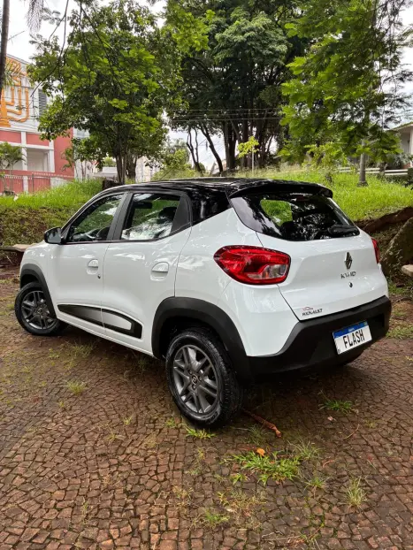 RENAULT Kwid 1.0 12V 4P SCE FLEX INTENSE, Foto 10